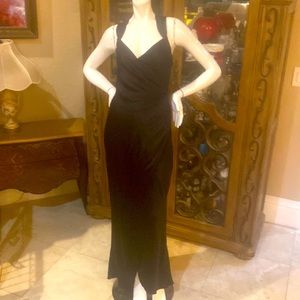 New Jones NY Evenings 100% Silk Black Contouring Gown Dress Sz 6